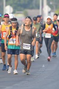 BIB: 424, 42783
                            <button type="button" onclick="openModal(9913820)" class="btn btn-primary btn-sm float-right btn-popup" data-toggle="modal" data-target=".modal-high-quality">
                        <i class="fas fa-shopping-cart"></i> Add to Cart
                    </button>
                                            <button type="button" onclick="isThisMe(9913820, true)" class="btn btn-success btn-sm float-right btn-popup btn-isme hidden" data-toggle="tooltip" data-placement="bottom" title="นี่คือรูปของคุณใช่ไหม คลิกที่นี่เพื่อเอาเข้าอัลบั้ม">
                        <i class="fas fa-plus"></i> Add to album
                    </button>
                    <button type="button" onclick="isThisMe(9913820, false)" class="btn btn-warning btn-sm float-right btn-popup btn-isnotme hidden">
                        <i class="fas fa-ban"></i> Remove from album
                    </button>